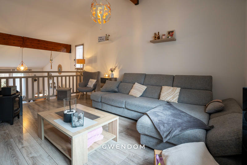 Maison - 103 m² - 5 pièces