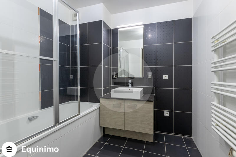 Appartement - 56 m² - 2 pièces