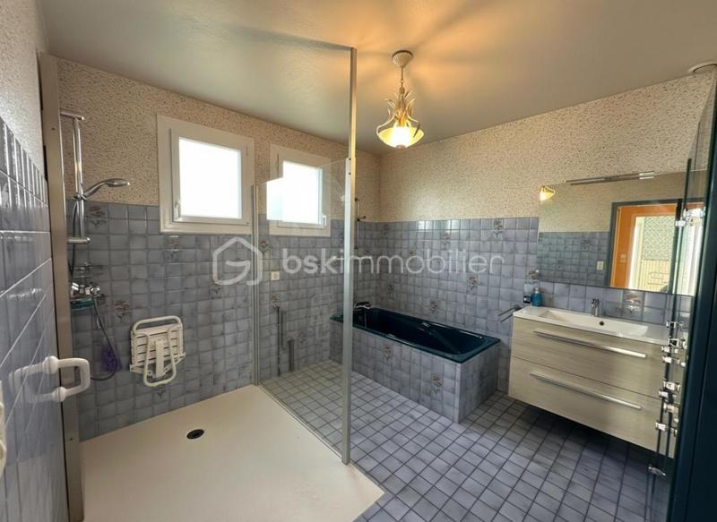 Maison - 160 m² - 7 pièces