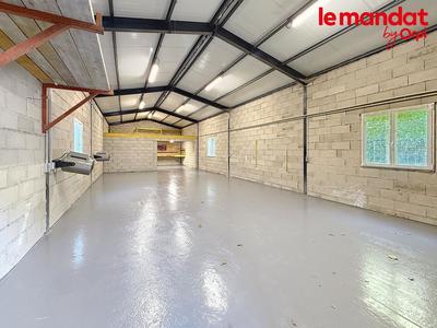 Entrepôt - 160 m²