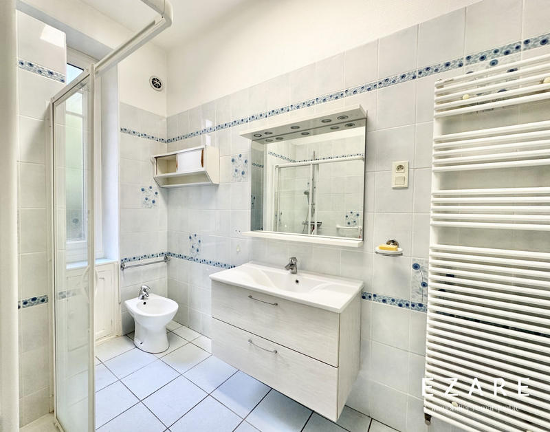 Appartement - 138 m² - 5 pièces