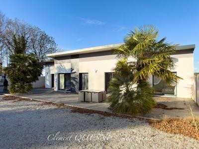 Maison - 142 m² - 6 pièces