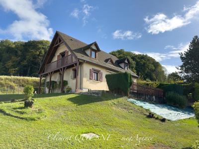 Maison - 148 m² - 6 pièces