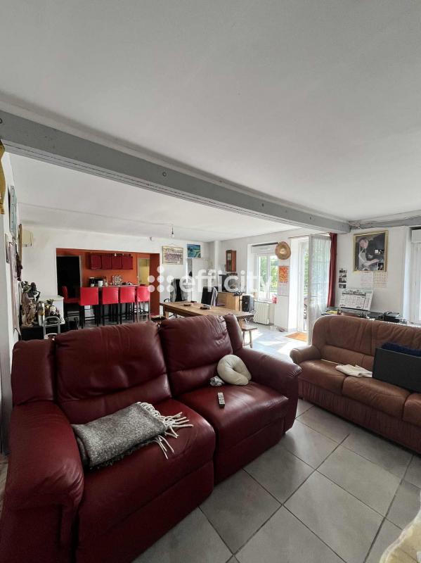 Maison - 173 m² - 5 pièces
