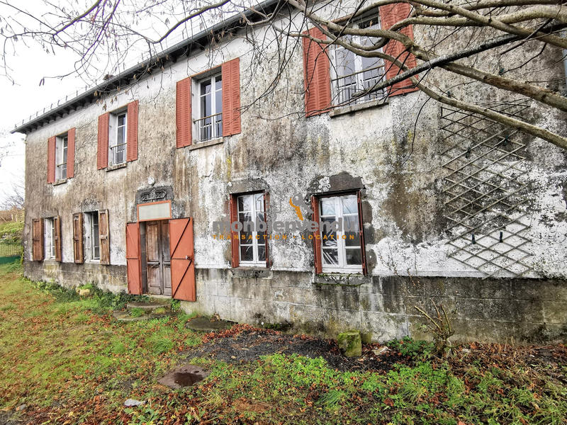 Maison - 160 m² - 8 pièces