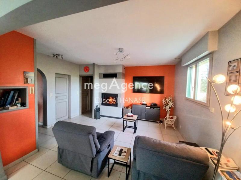 Maison - 140 m² - 6 pièces