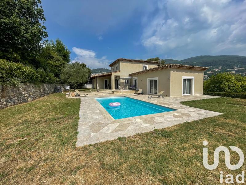 Maison - 187 m² - 5 pièces