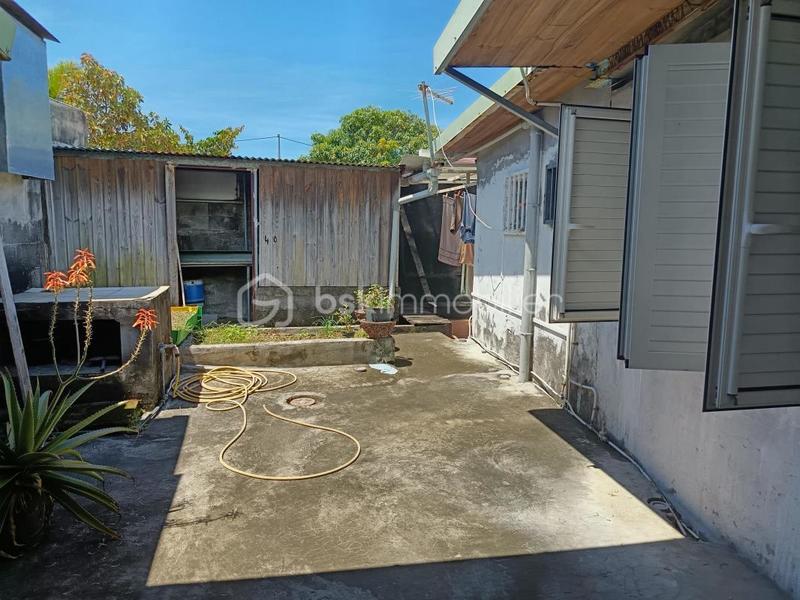 Maison - 160 m² - 8 pièces