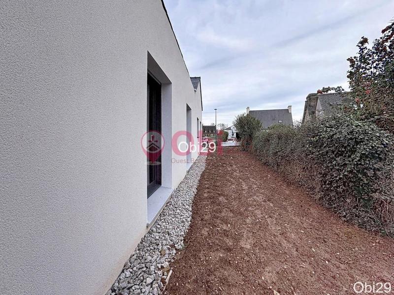 Maison - 92 m² - 4 pièces