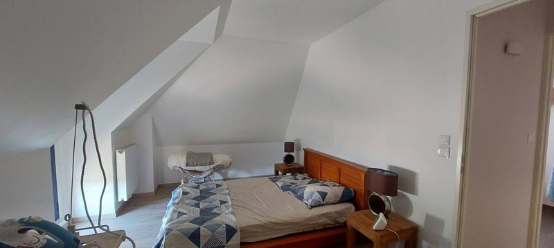 Pavillon - 240 m² - 8 pièces