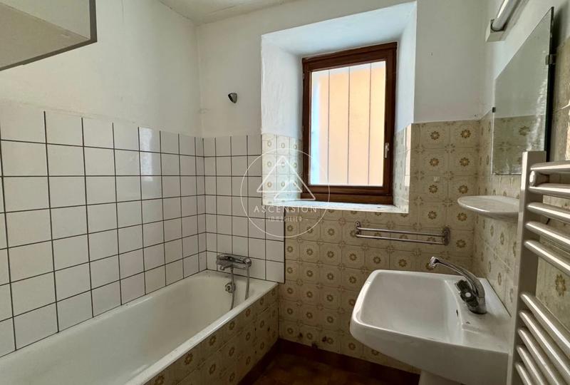 Châlet - 220 m² - 7 pièces