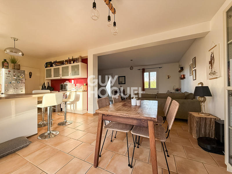 Maison - 85 m² - 5 pièces