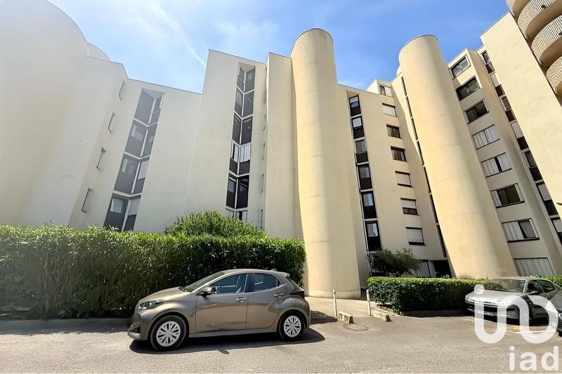 Appartement - 86 m² - 4 pièces