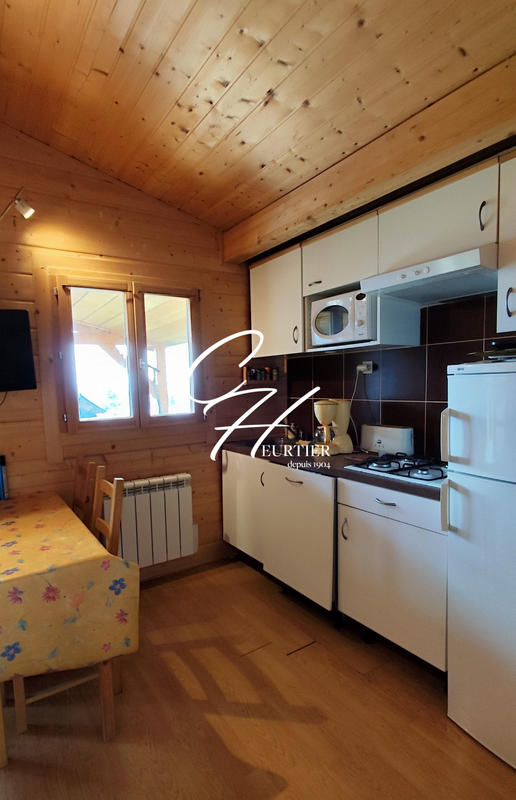 Châlet - 30 m² - 3 pièces