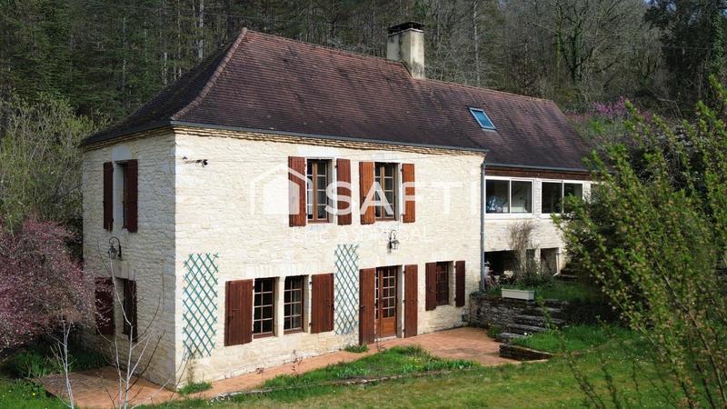 Maison - 160 m² - 6 pièces