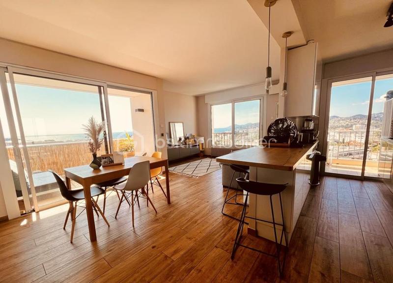 Appartement - 71 m² - 3 pièces