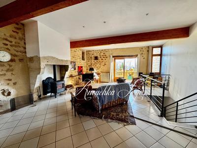 Maison de ville - 235 m² - 7 pièces