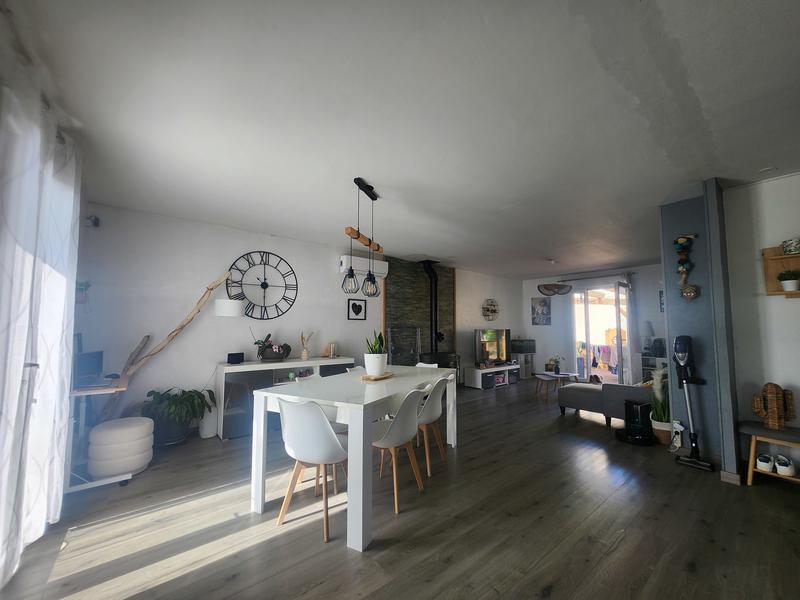 Maison - 109 m² - 6 pièces