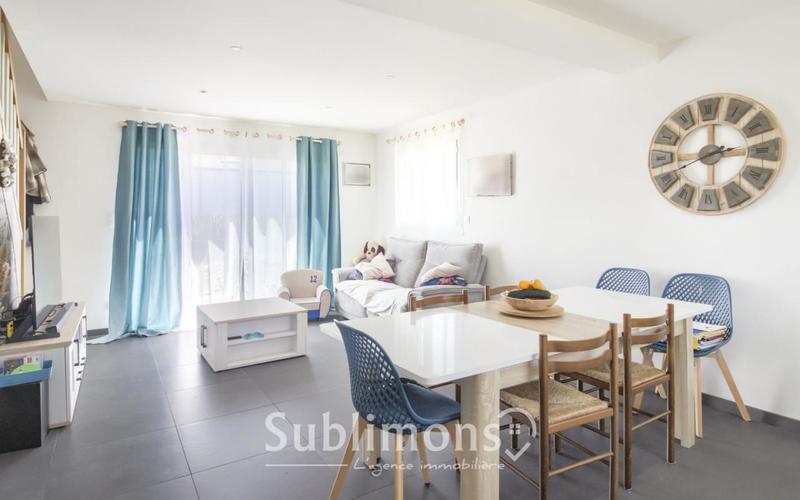 Maison - 80 m² - 5 pièces