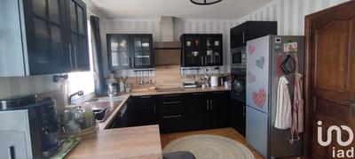 Maison - 267 m² - 7 pièces