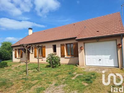 Maison - 97 m² - 6 pièces