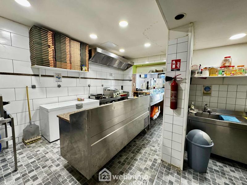 Local commercial - 58 m² - 1 pièce