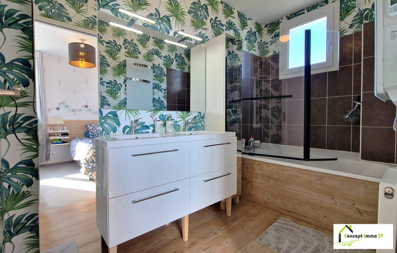 Maison - 128 m² - 6 pièces