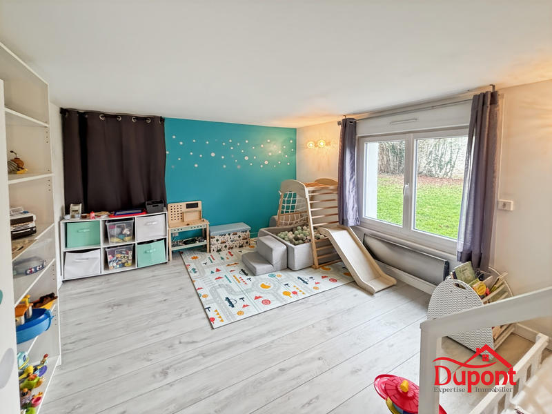 Maison - 157 m² - 8 pièces