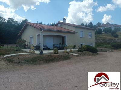 Maison - 114 m² - 5 pièces