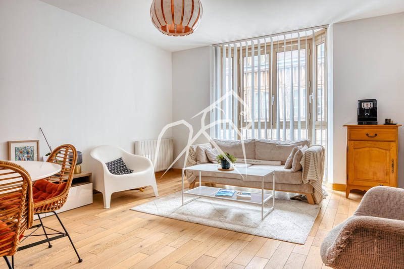 Appartement - 85 m² - 4 pièces