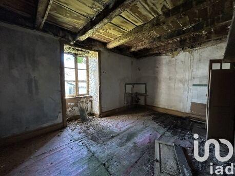 Maison - 330 m² - 6 pièces