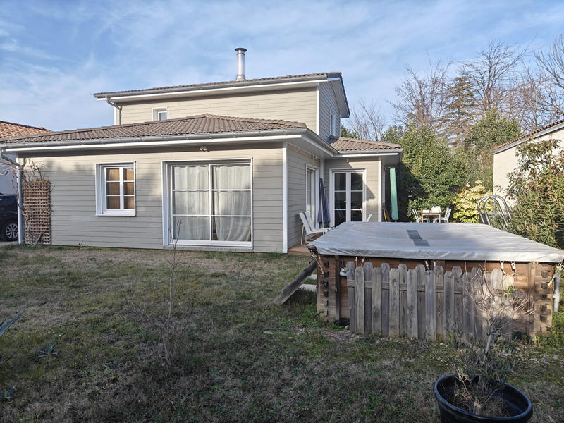 Villa - 106 m² - 4 pièces