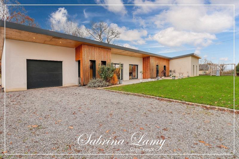 Maison - 166 m² - 7 pièces