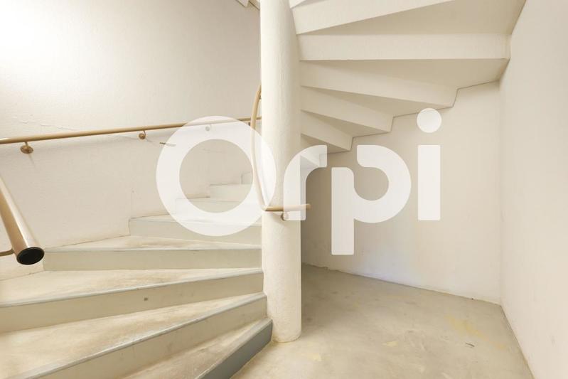 Studio - 36 m² - 1 pièce