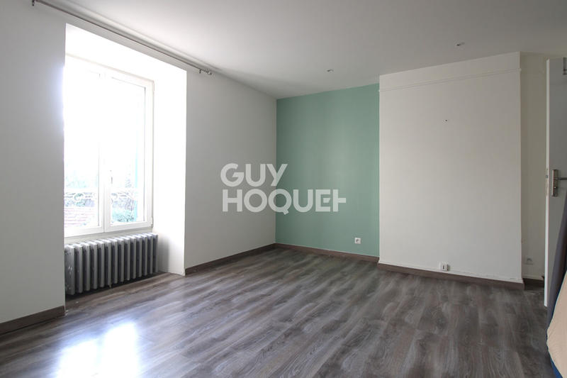 Maison - 211 m² - 7 pièces