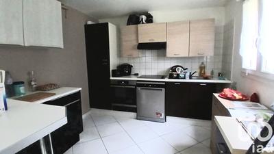 Maison - 108 m² - 4 pièces