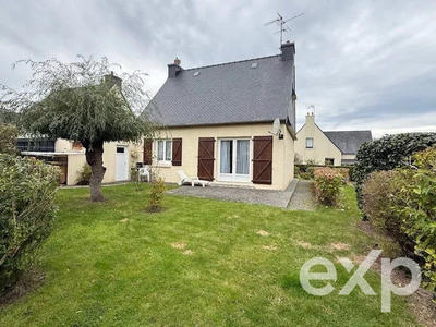 Maison - 93 m² - 4 pièces