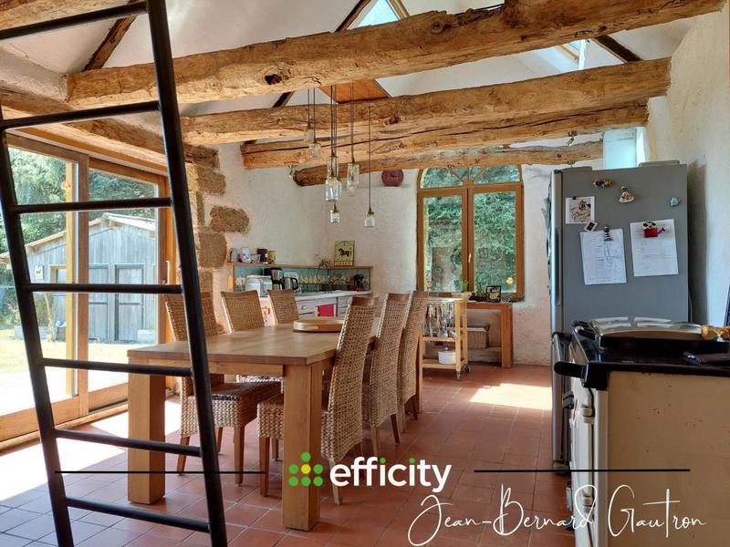 Maison - 156 m² - 6 pièces