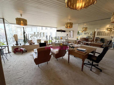 Local commercial - 82 m² - 2 pièces