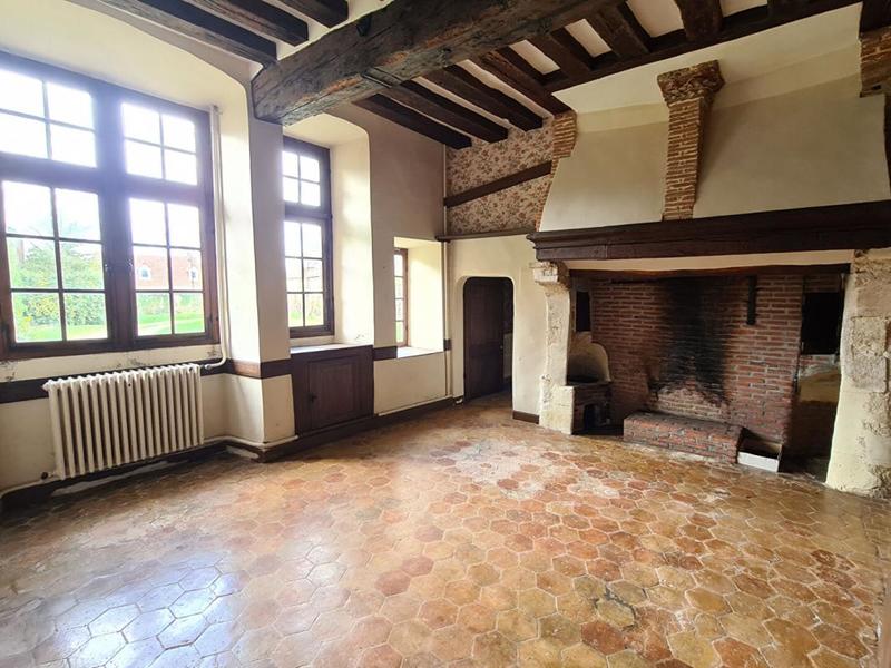 Maison - 420 m² - 12 pièces