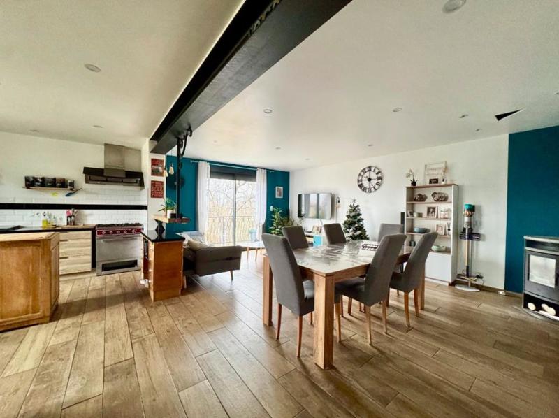 Maison - 134 m² - 5 pièces