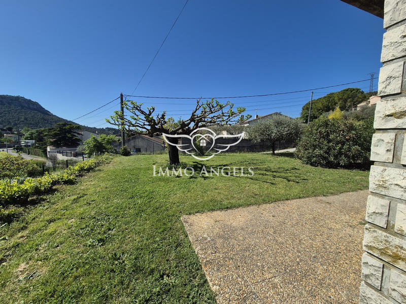 Maison traditionnelle - 154 m² - 6 pièces