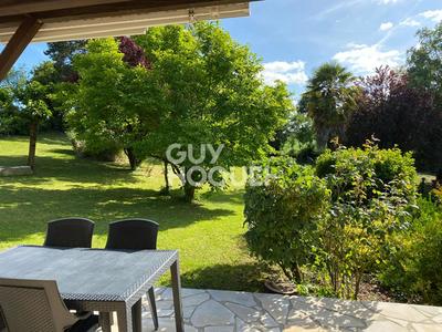 Maison - 137 m² - 4 pièces