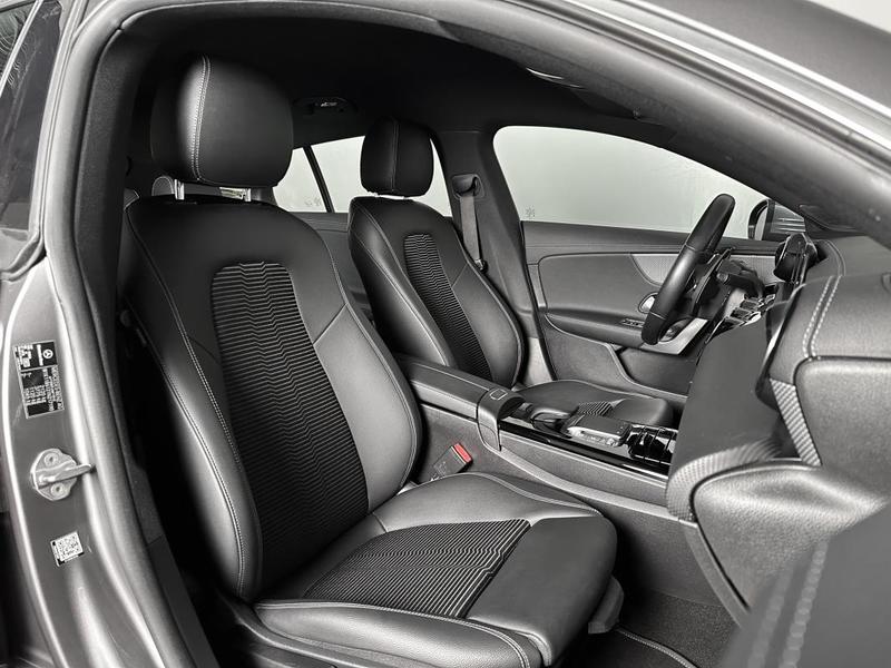 Mercedes Cla Shooting Brake 200d 150ch 8g-Dct Ja18p Digital Cockpit Carplay Regul Camera Full Led