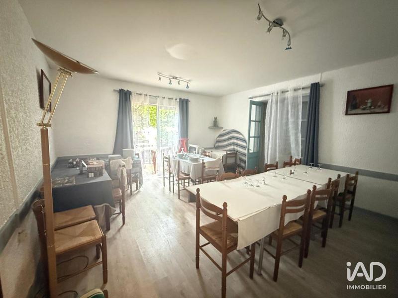 Local commercial - 205 m²