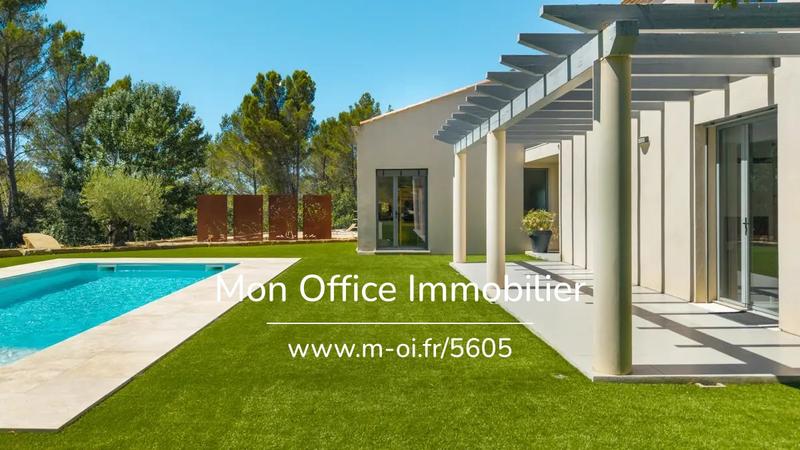 Villa - 220 m² - 5 pièces