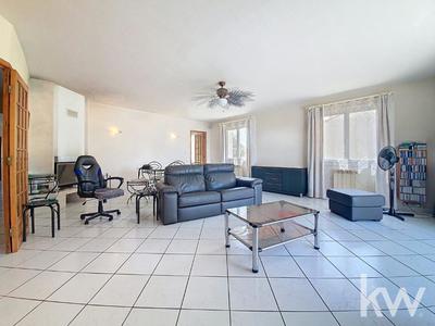 Maison - 142 m² - 6 pièces