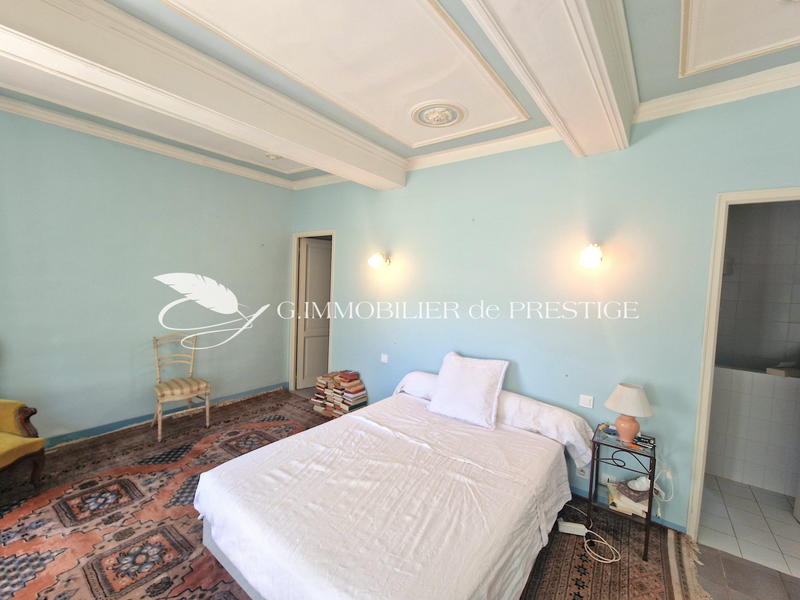 Bastide - 250 m² - 7 pièces