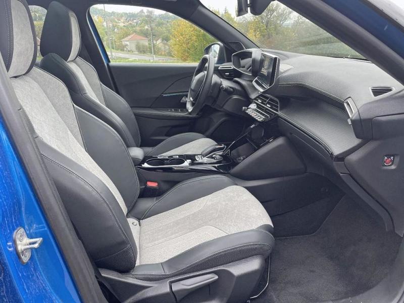 Peugeot 2008 Moteur électrique 136 ch Gt