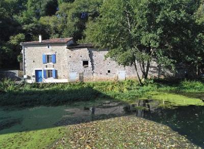 Maison - 99 m² - 5 pièces